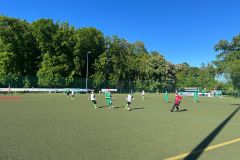 24_25_E2_BadKleinen_01