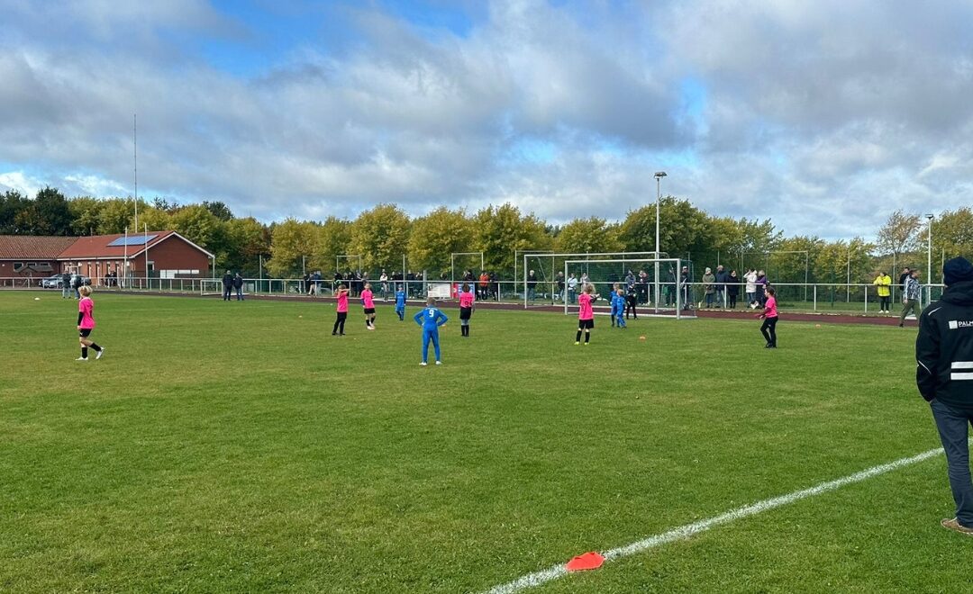 F-Juniorinnen erkämpfen sich 3:4-Sieg in Selmsdorf